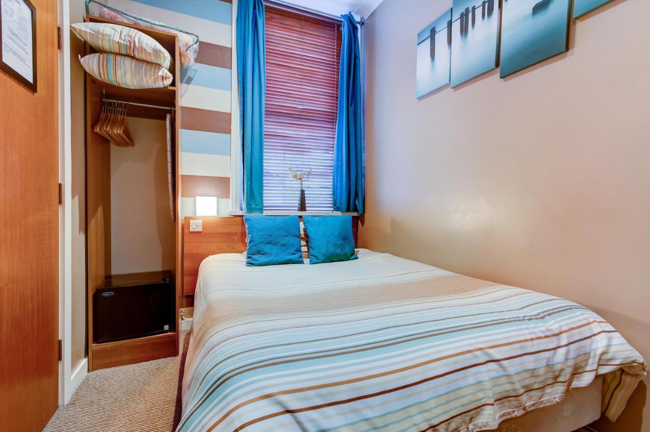 The Craimar Bed and breakfast Blackpool